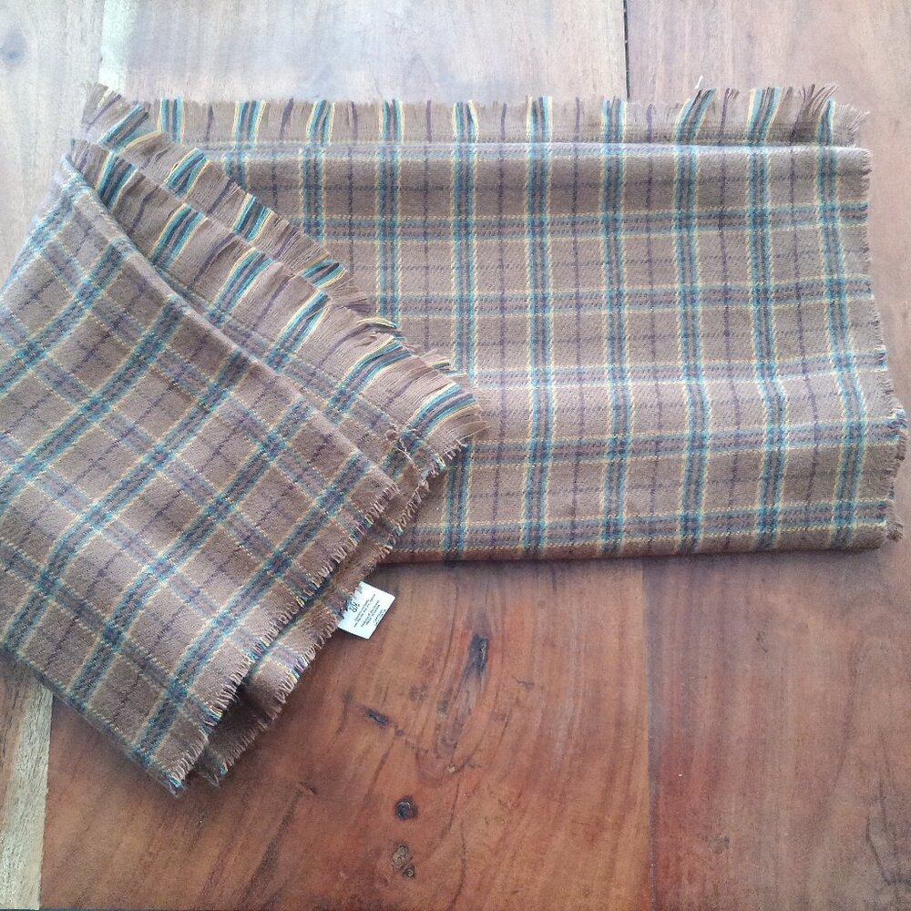 Mountain Ridge Oversized Plaid Scarf Soft Woven Fringe 26x76 - Picture 1 of 3